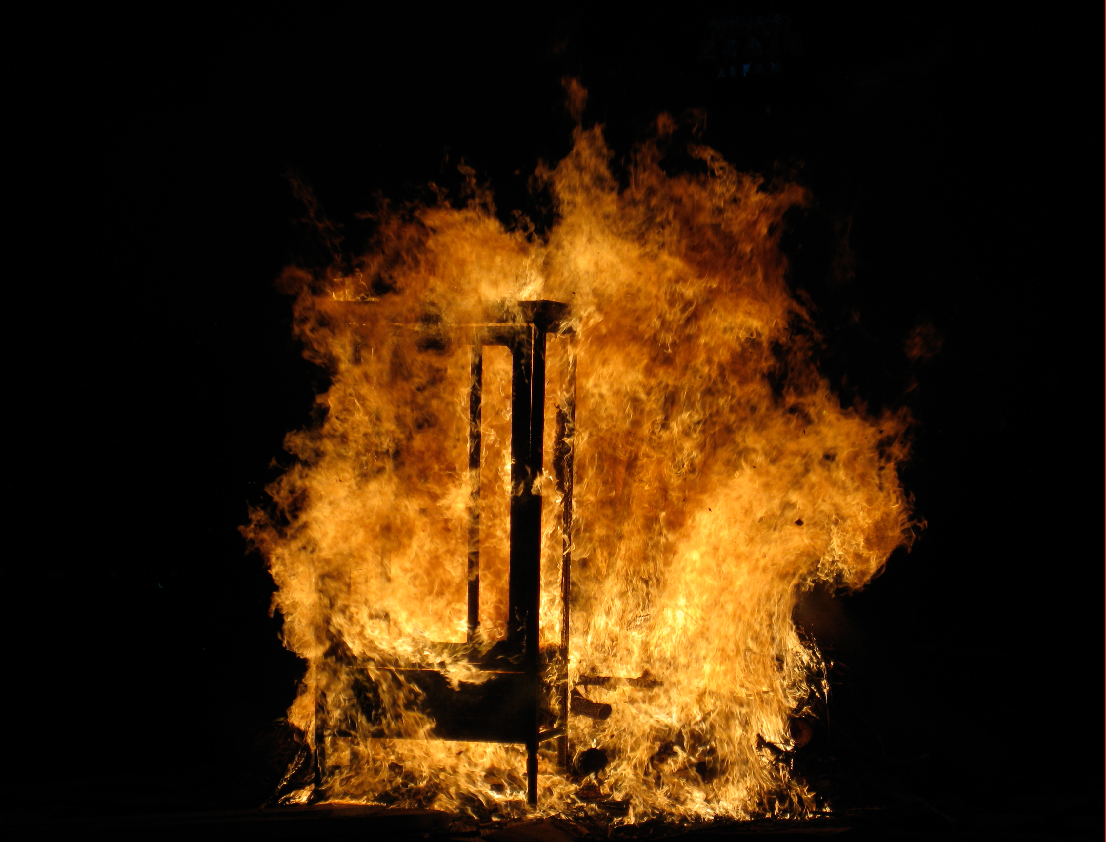 Alejandro Jodorowsky quema armario en la inauguración de la Mostra Fire!! 2009